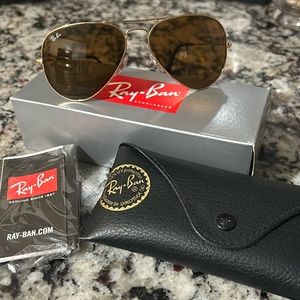 Ray Ban Aviator Sunglasses
